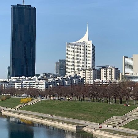 ウィーンUno City, Donauinselアパートメント エクステリア 写真